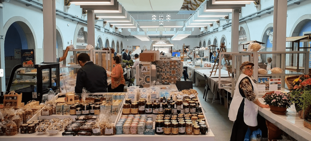 Bezienswaardigheden Silves Portugal:
Mercado Municipal de Silves - De Markt van Silves. Algarve