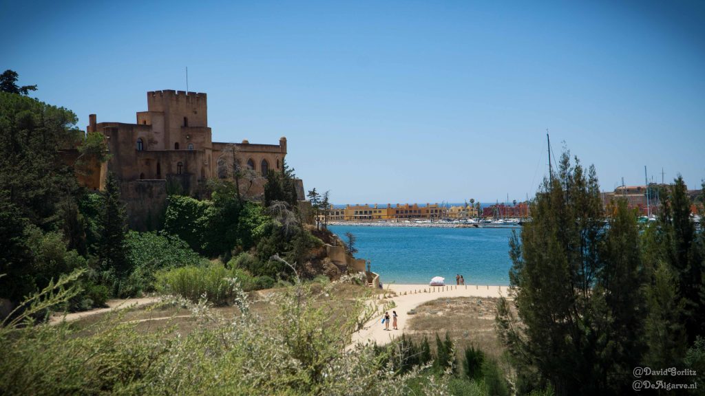 Ferragudo Algarve tips, bezienswaardigheden, reisgids.