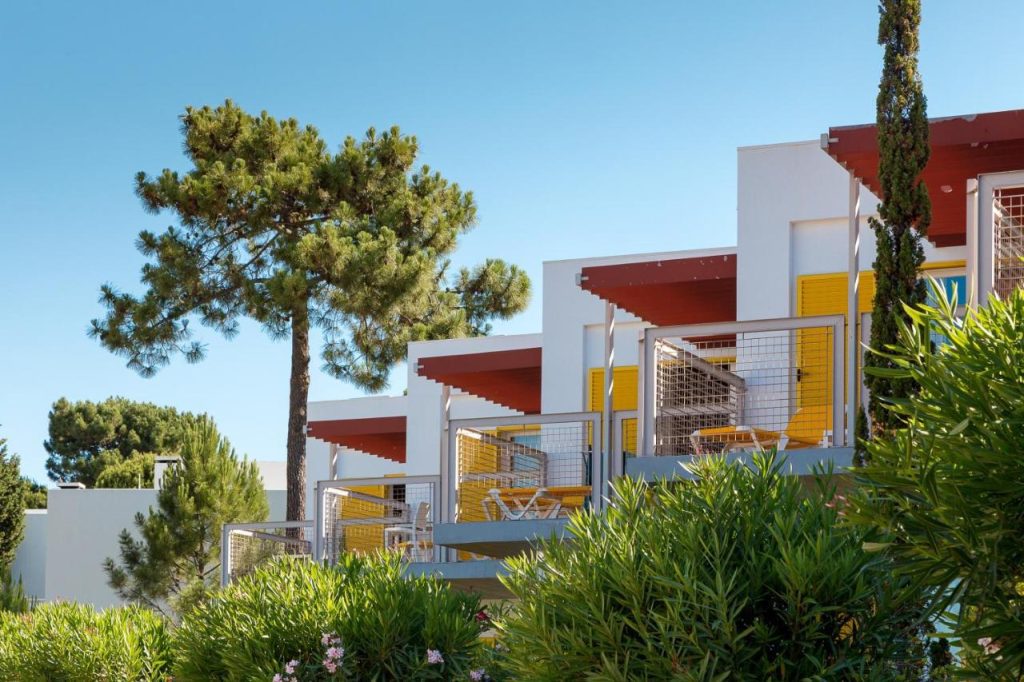 Apartamentos Turisticos Pinhal Da Marina, Vilamoura, Algarve