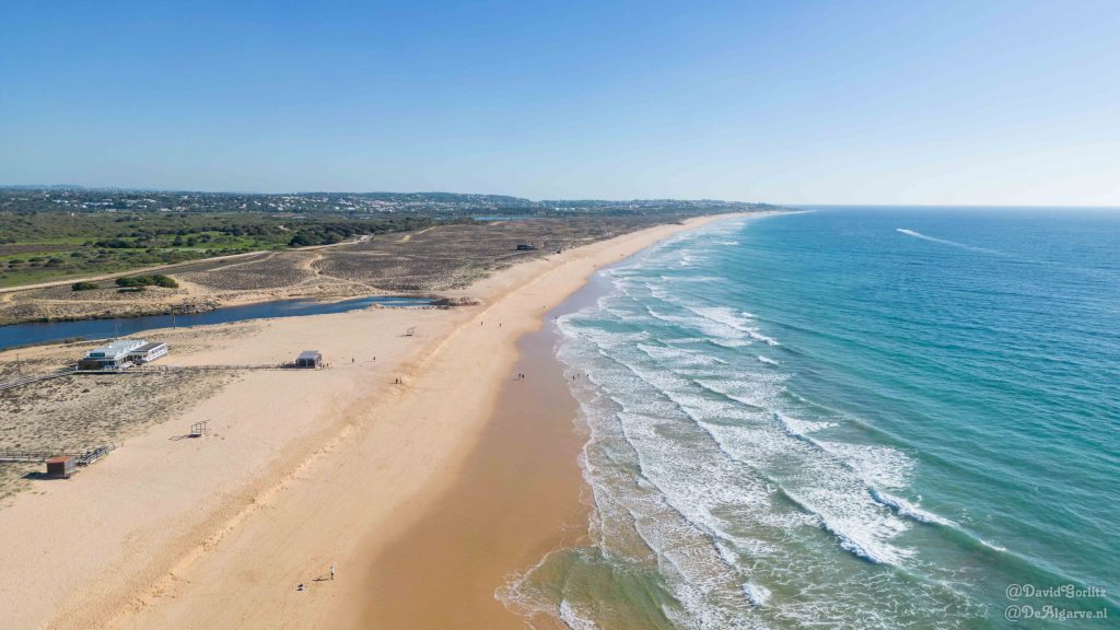 Praia de Armação de Pêra