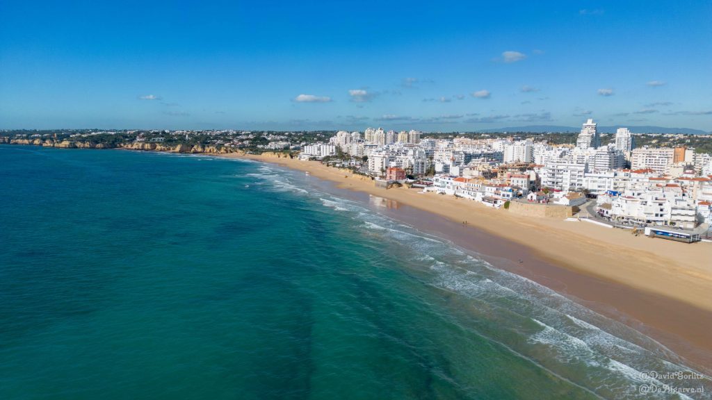 Praia do Vale do Olival, Armação de Pêra