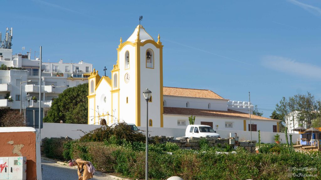Igreja de Nossa Senhora da Luz. Bezienswaardigheden in Praia da Luz