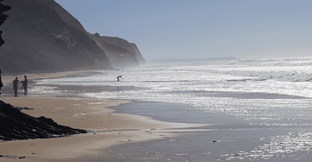 Praia de Vale Figueiras Aljezru Portugal stranden