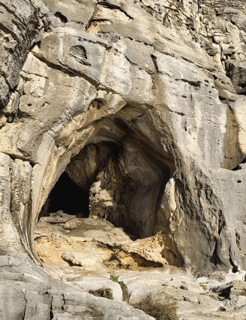 Gruta da Furninha Peniche bezienswaardigheden Portugal