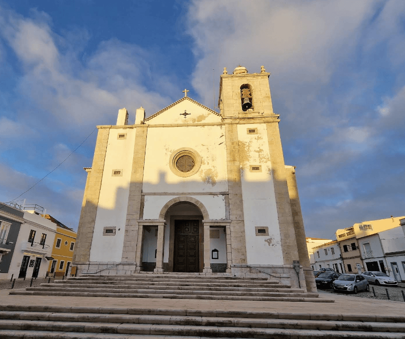 Igreja de São Pedro Peniche bezienswaardigheden