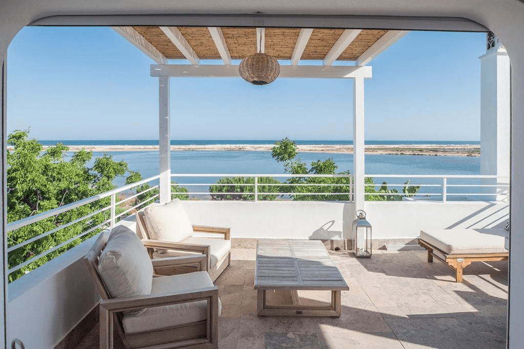 hondvriendelijke stranden en accommodaties algarve