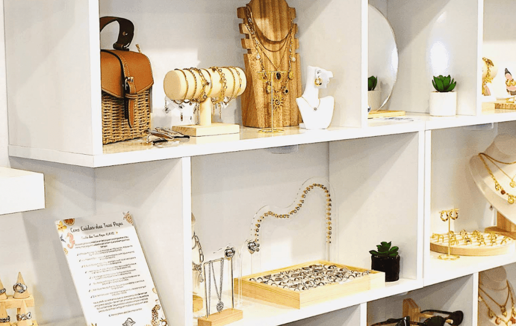  ALMAR Jewelry Faro souvenir
