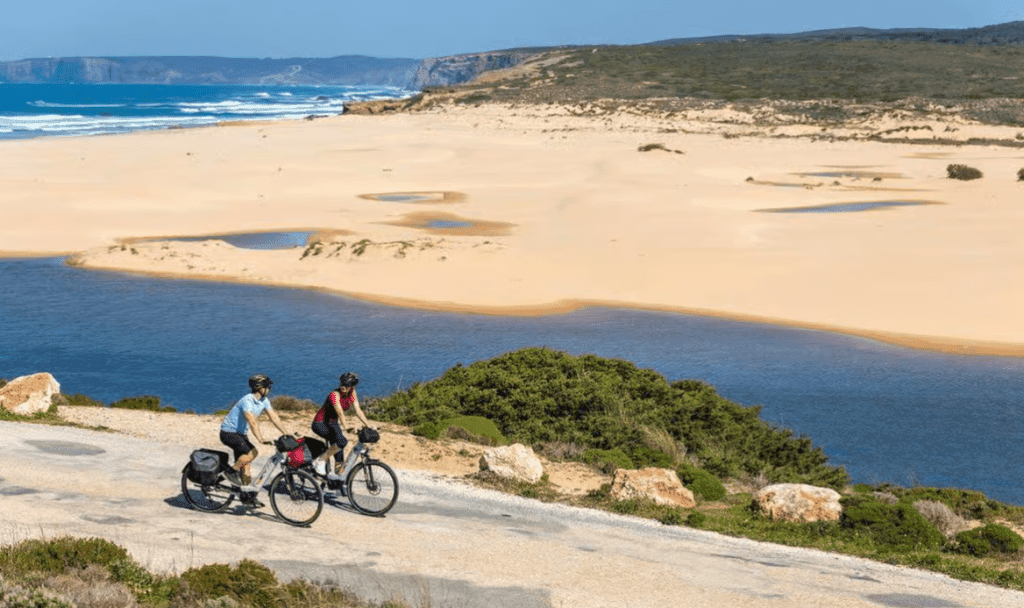 Olhão: fietsverhuur met helm en slot